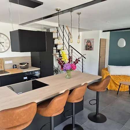 Casa Delia, Maison Lumineuse Et Moderne Belz